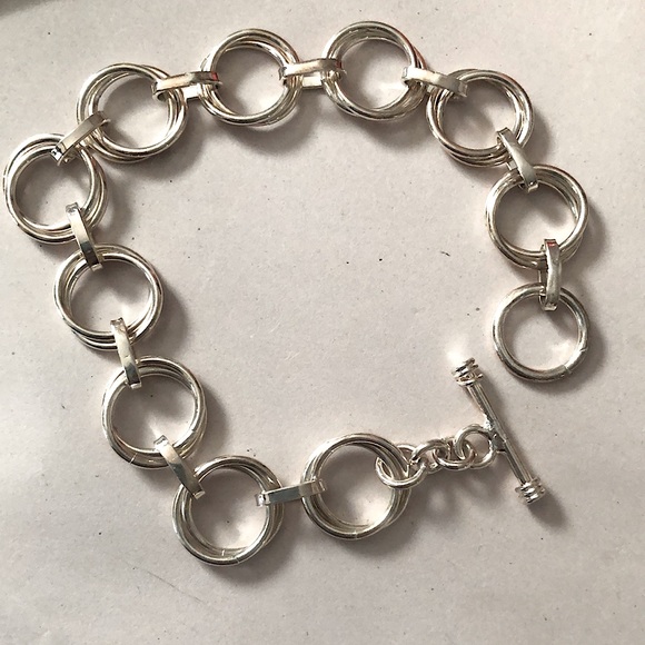 Double Round Link Sterling Silver Toggle Closure Bracelet - Picture 12 of 13